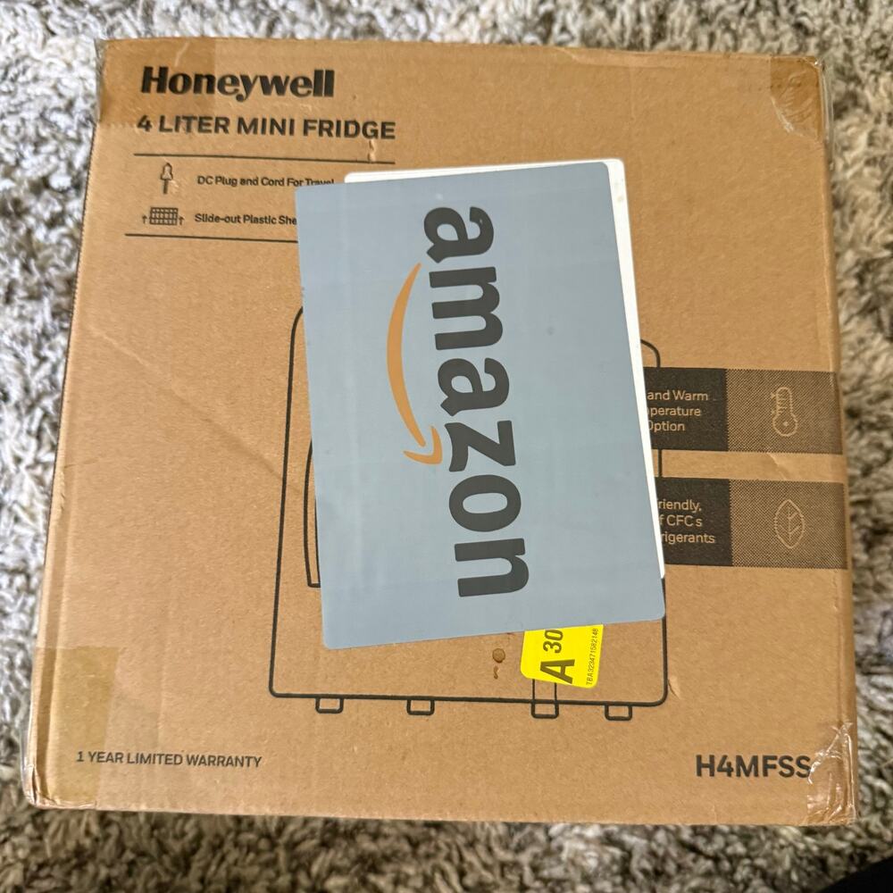 NEW IN BOX Honeywell 4 Liter Mini Fridge H4MFSS Bottle Can Drink Fridge - Picture 4 of 5